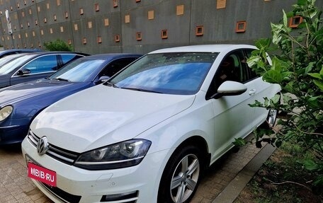 Volkswagen Golf VII, 2014 год, 1 700 000 рублей, 2 фотография