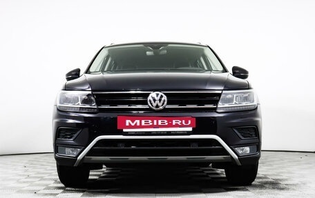 Volkswagen Tiguan II, 2020 год, 3 080 000 рублей, 2 фотография