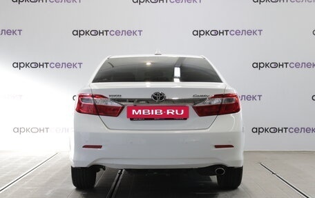 Toyota Camry, 2012 год, 1 780 000 рублей, 8 фотография