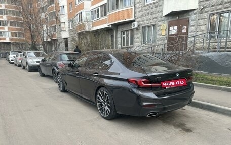 BMW 5 серия, 2017 год, 4 200 000 рублей, 2 фотография