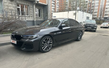 BMW 5 серия, 2017 год, 4 200 000 рублей, 5 фотография