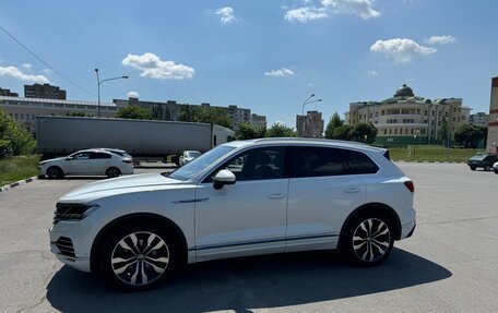 Volkswagen Touareg III, 2021 год, 5 950 000 рублей, 4 фотография