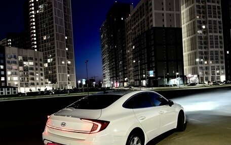 Hyundai Sonata VIII, 2021 год, 2 450 000 рублей, 5 фотография