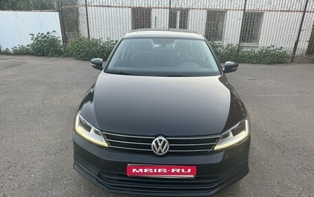 Volkswagen Jetta VI, 2017 год, 1 250 000 рублей, 2 фотография