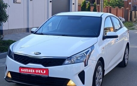 KIA Rio IV, 2020 год, 1 450 000 рублей, 4 фотография