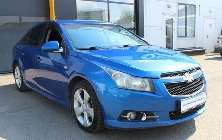 Chevrolet Cruze II, 2011 год, 699 000 рублей, 3 фотография