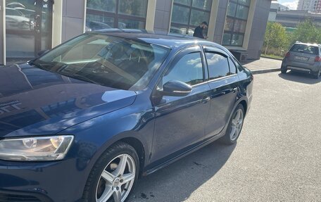 Volkswagen Jetta VI, 2011 год, 725 000 рублей, 2 фотография