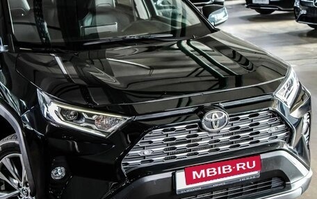 Toyota RAV4, 2021 год, 3 830 000 рублей, 5 фотография
