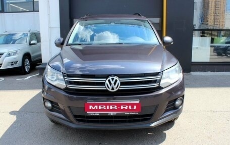 Volkswagen Tiguan I, 2015 год, 1 750 000 рублей, 2 фотография