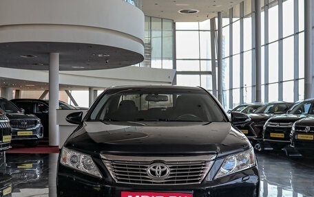 Toyota Camry, 2012 год, 1 999 000 рублей, 2 фотография