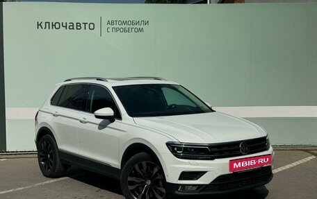 Volkswagen Tiguan II, 2020 год, 3 499 000 рублей, 2 фотография