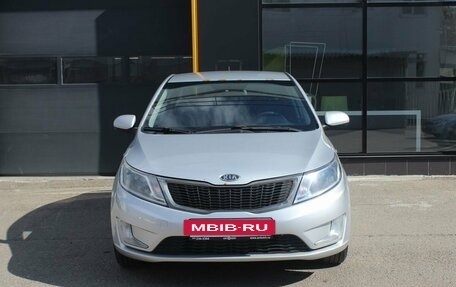 KIA Rio III рестайлинг, 2011 год, 750 000 рублей, 2 фотография