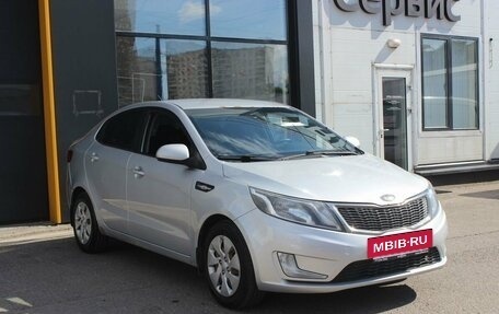 KIA Rio III рестайлинг, 2011 год, 750 000 рублей, 3 фотография