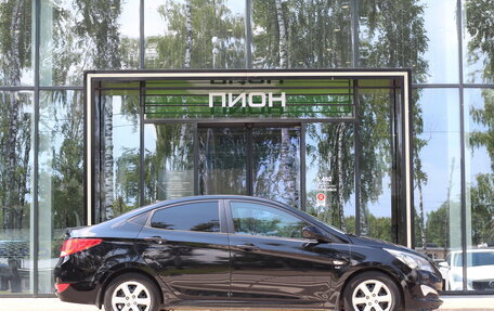 Hyundai Solaris II рестайлинг, 2015 год, 1 130 000 рублей, 4 фотография