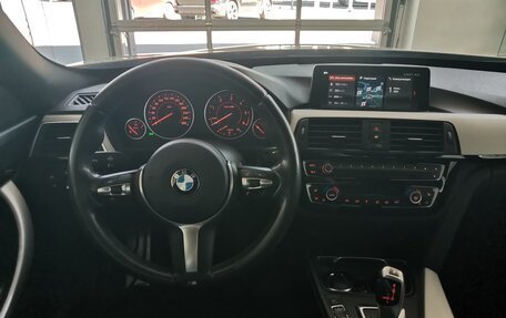 BMW 3 серия, 2017 год, 3 280 000 рублей, 11 фотография