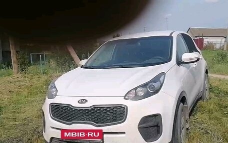 KIA Sportage IV рестайлинг, 2018 год, 2 000 000 рублей, 4 фотография