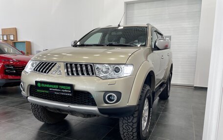 Mitsubishi Pajero Sport II рестайлинг, 2011 год, 1 600 000 рублей, 2 фотография