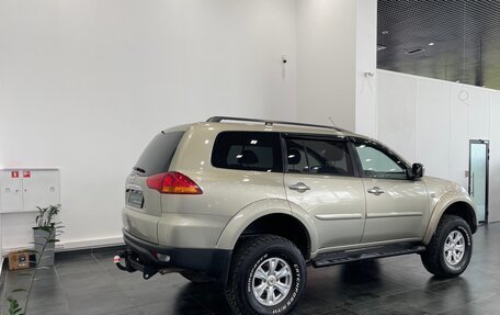 Mitsubishi Pajero Sport II рестайлинг, 2011 год, 1 600 000 рублей, 6 фотография