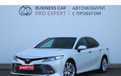 Toyota Camry, 2019 год, 3 350 000 рублей, 1 фотография