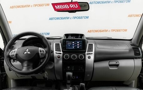Mitsubishi Pajero Sport II рестайлинг, 2014 год, 1 675 000 рублей, 8 фотография