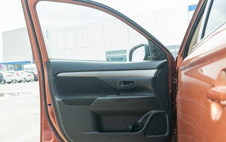 Mitsubishi Outlander III рестайлинг 3, 2012 год, 1 365 000 рублей, 16 фотография