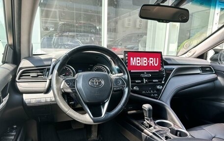 Toyota Camry, 2021 год, 4 125 000 рублей, 6 фотография