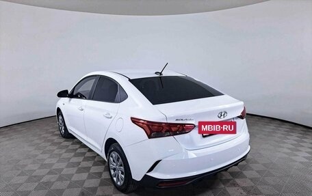 Hyundai Solaris II рестайлинг, 2021 год, 1 782 000 рублей, 7 фотография