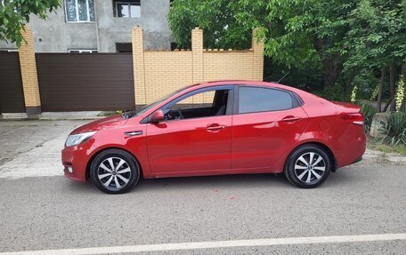 KIA Rio III рестайлинг, 2017 год, 700 000 рублей, 2 фотография