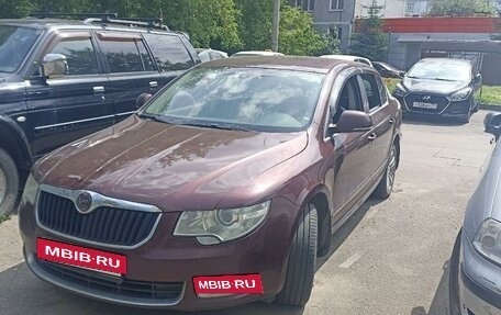 Skoda Superb III рестайлинг, 2012 год, 1 500 000 рублей, 3 фотография