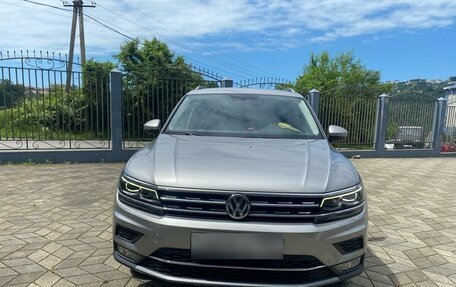 Volkswagen Tiguan II, 2017 год, 2 697 000 рублей, 8 фотография