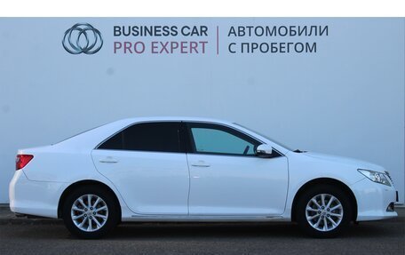 Toyota Camry, 2012 год, 1 630 000 рублей, 6 фотография