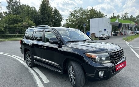 Toyota Land Cruiser 200, 2013 год, 3 699 999 рублей, 7 фотография