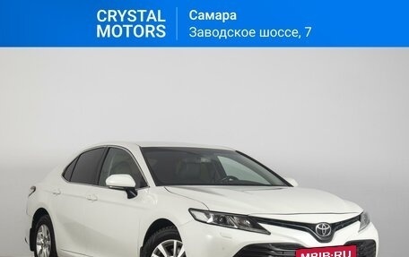Toyota Camry, 2021 год, 3 249 000 рублей, 2 фотография