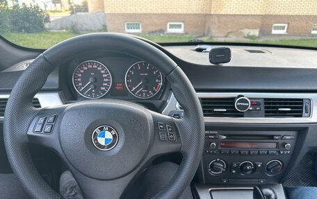 BMW 3 серия, 2006 год, 930 000 рублей, 9 фотография