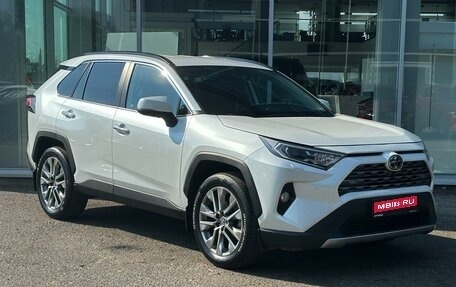 Toyota RAV4, 2020 год, 3 640 000 рублей, 1 фотография