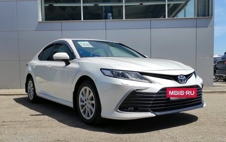 Toyota Camry, 2021 год, 3 340 000 рублей, 3 фотография