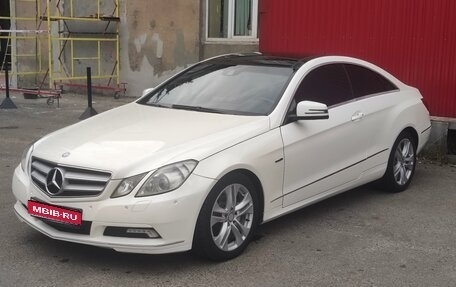 Mercedes-Benz E-Класс, 2010 год, 1 450 000 рублей, 1 фотография