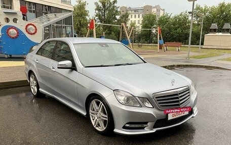 Mercedes-Benz E-Класс, 2012 год, 1 730 000 рублей, 3 фотография