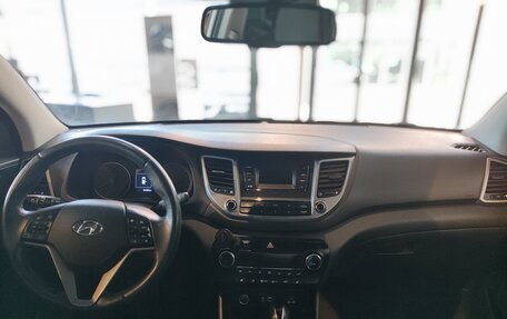 Hyundai Tucson III, 2017 год, 2 155 000 рублей, 12 фотография