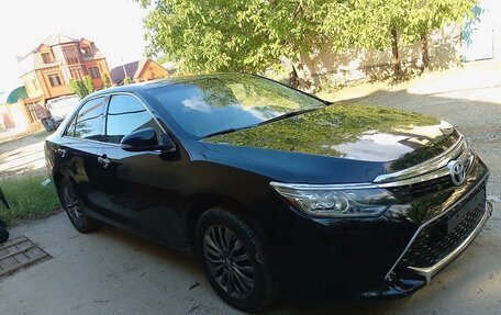 Toyota Camry, 2015 год, 1 799 999 рублей, 2 фотография