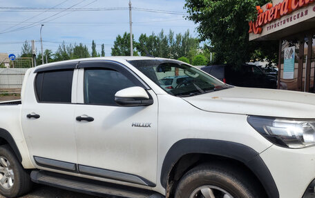 Toyota Hilux VIII, 2017 год, 2 фотография