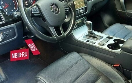 Volkswagen Touareg III, 2016 год, 3 370 000 рублей, 9 фотография