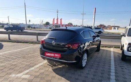 Opel Astra J, 2013 год, 1 350 000 рублей, 4 фотография