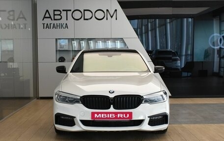 BMW 5 серия, 2019 год, 4 297 000 рублей, 2 фотография
