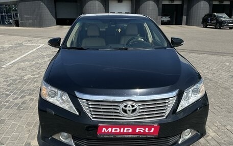 Toyota Camry, 2013 год, 2 200 000 рублей, 1 фотография