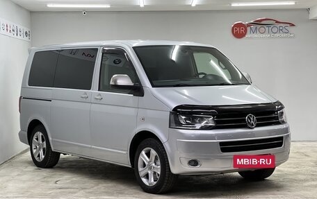 Volkswagen Multivan T5, 2012 год, 2 600 000 рублей, 3 фотография