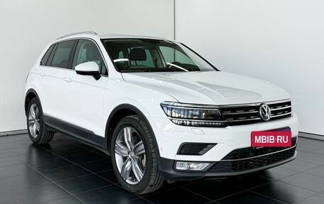 Volkswagen Tiguan II, 2017 год, 2 945 000 рублей, 1 фотография