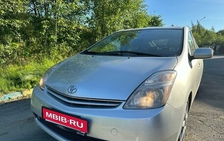 Toyota Prius, 2007 год, 670 000 рублей, 1 фотография