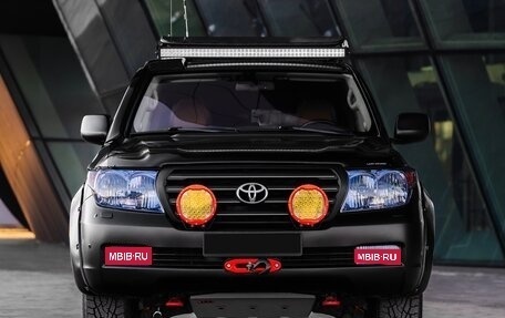 Toyota Land Cruiser 200, 2008 год, 8 000 000 рублей, 1 фотография
