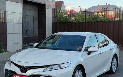 Toyota Camry, 2020 год, 4 000 000 рублей, 1 фотография